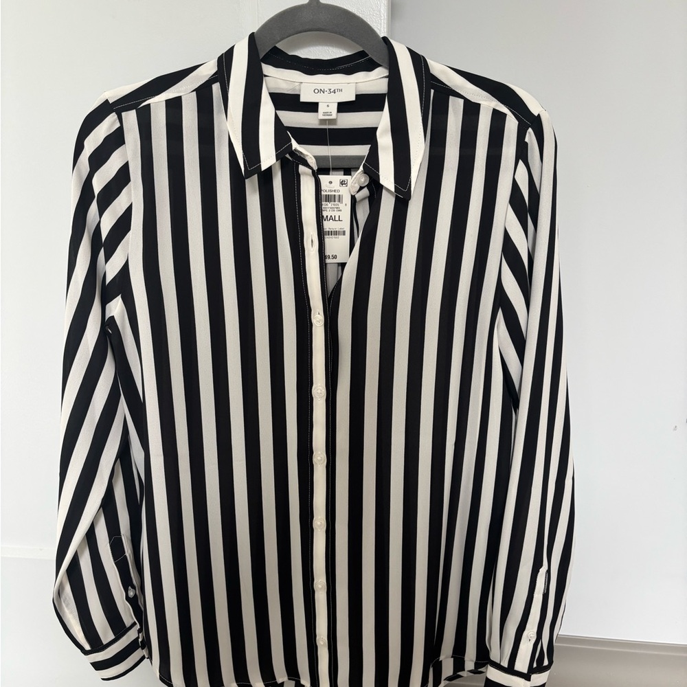 On 34th Black & cream Vertical Stripe Blouse - Small NWT